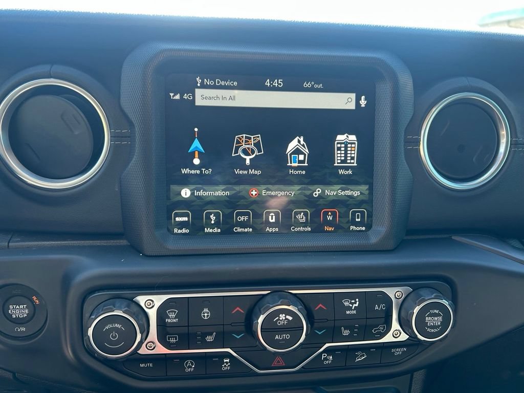 Used 2019 Jeep Wrangler Unlimited Sahara AWD/4WD image 28