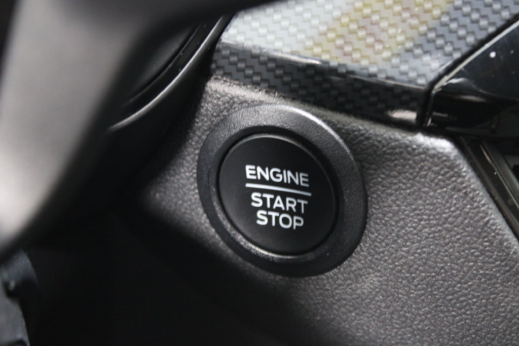 Used 2025 Ford Escape ST-Line FWD image 23