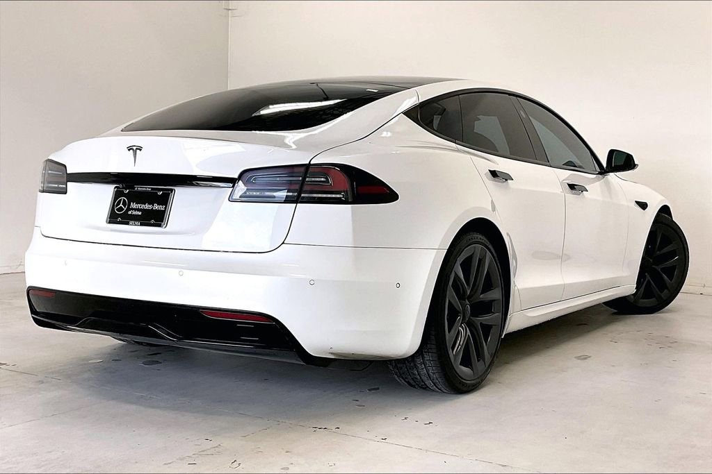 Used 2022 Tesla Model S image 11
