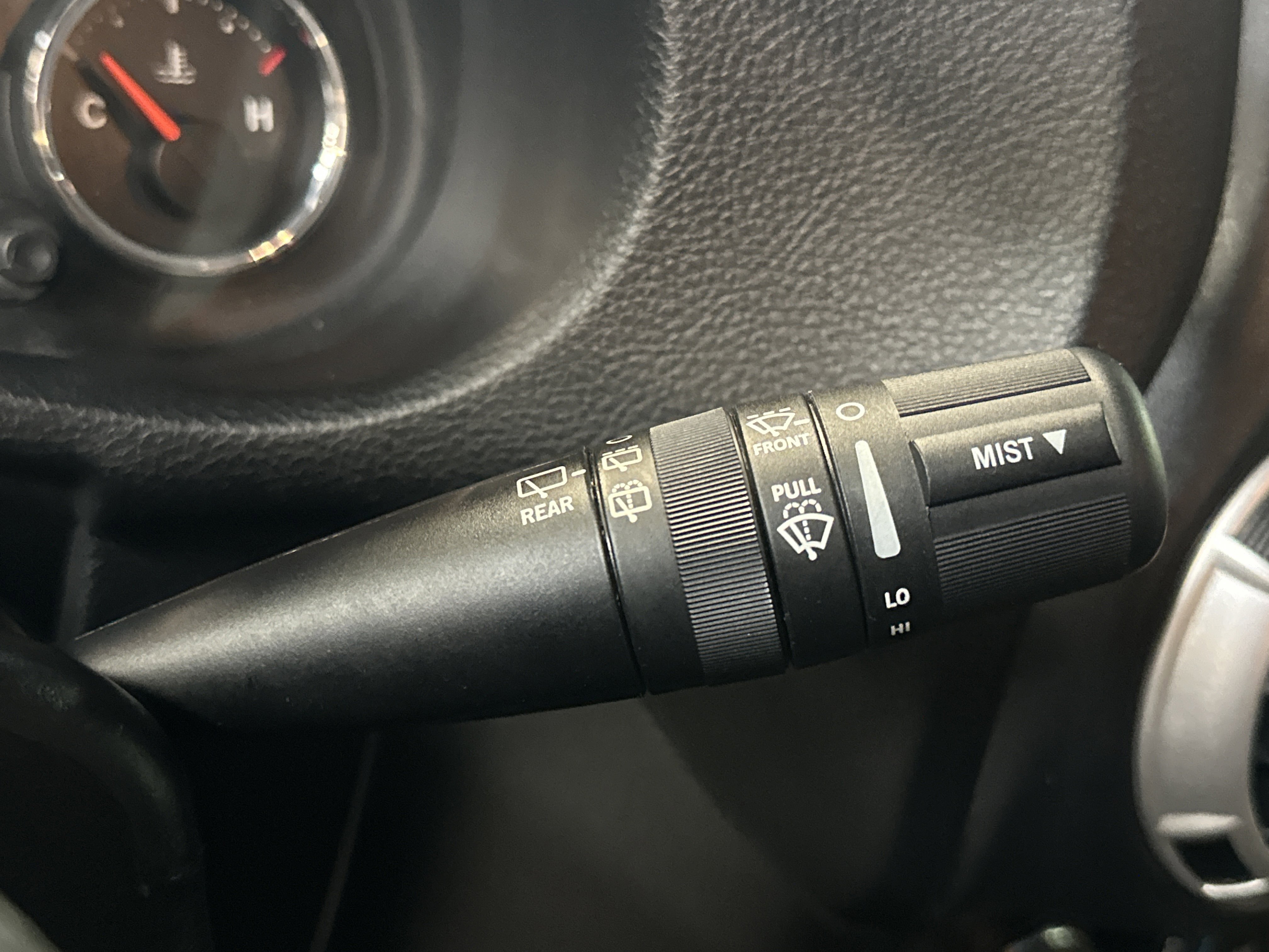 Used 2016 Jeep Wrangler Unlimited Sahara w/ Dual Top Group image 30