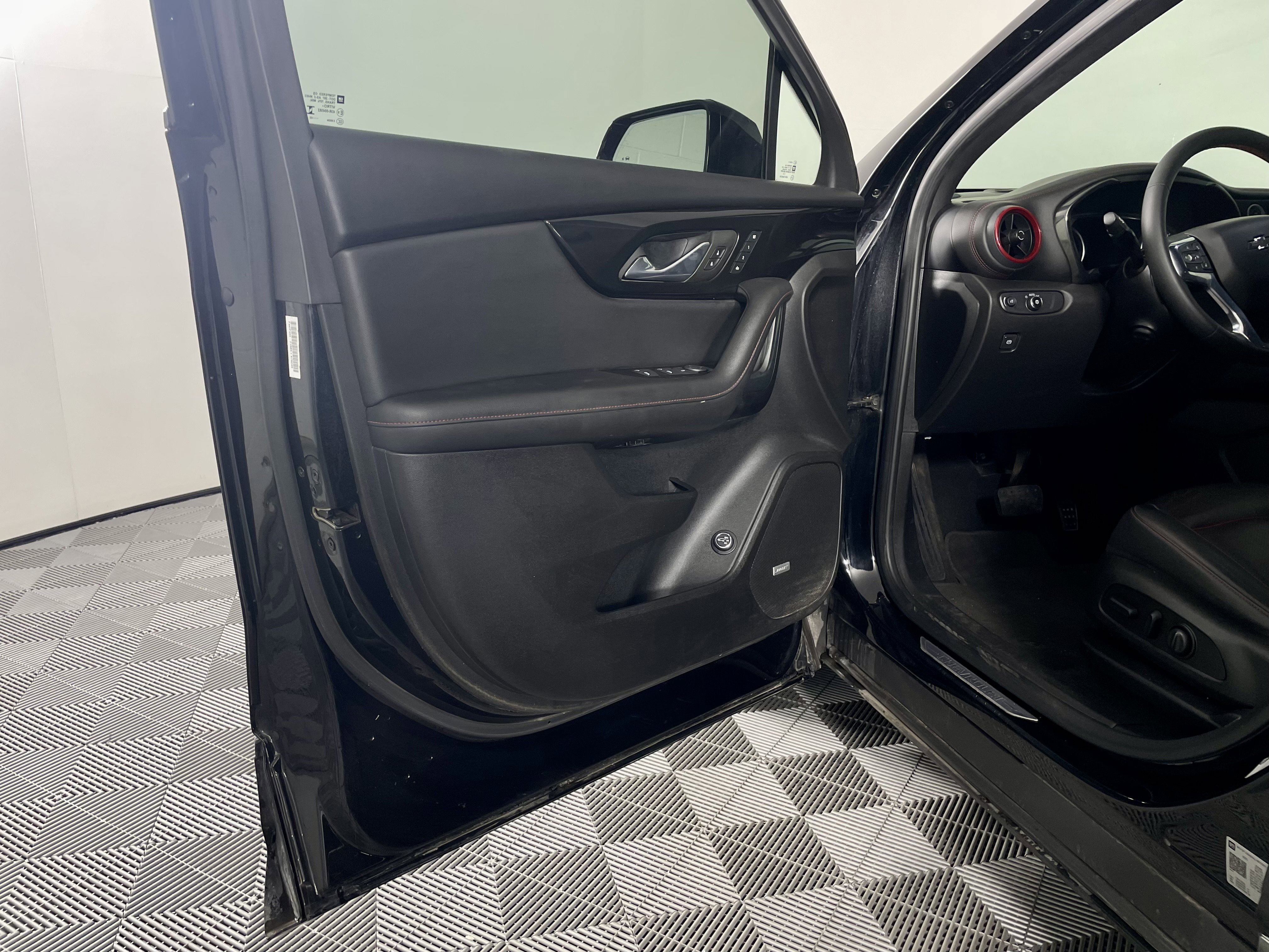 Used 2023 Chevrolet Blazer RS w/ Driver Confidence II Package image 13