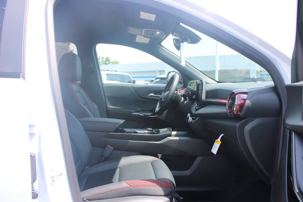 New 2027 Chevrolet Equinox RS w/ Convenience Package III AWD/4WD image 32