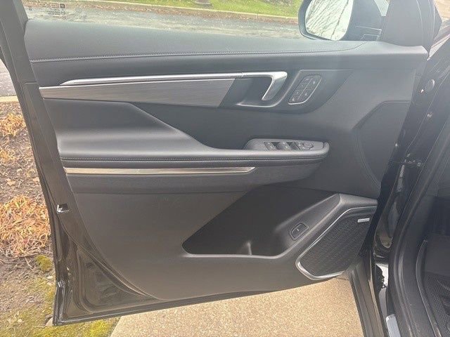 New 2025 Buick Enclave Preferred w/ Super Cruise Package image 19