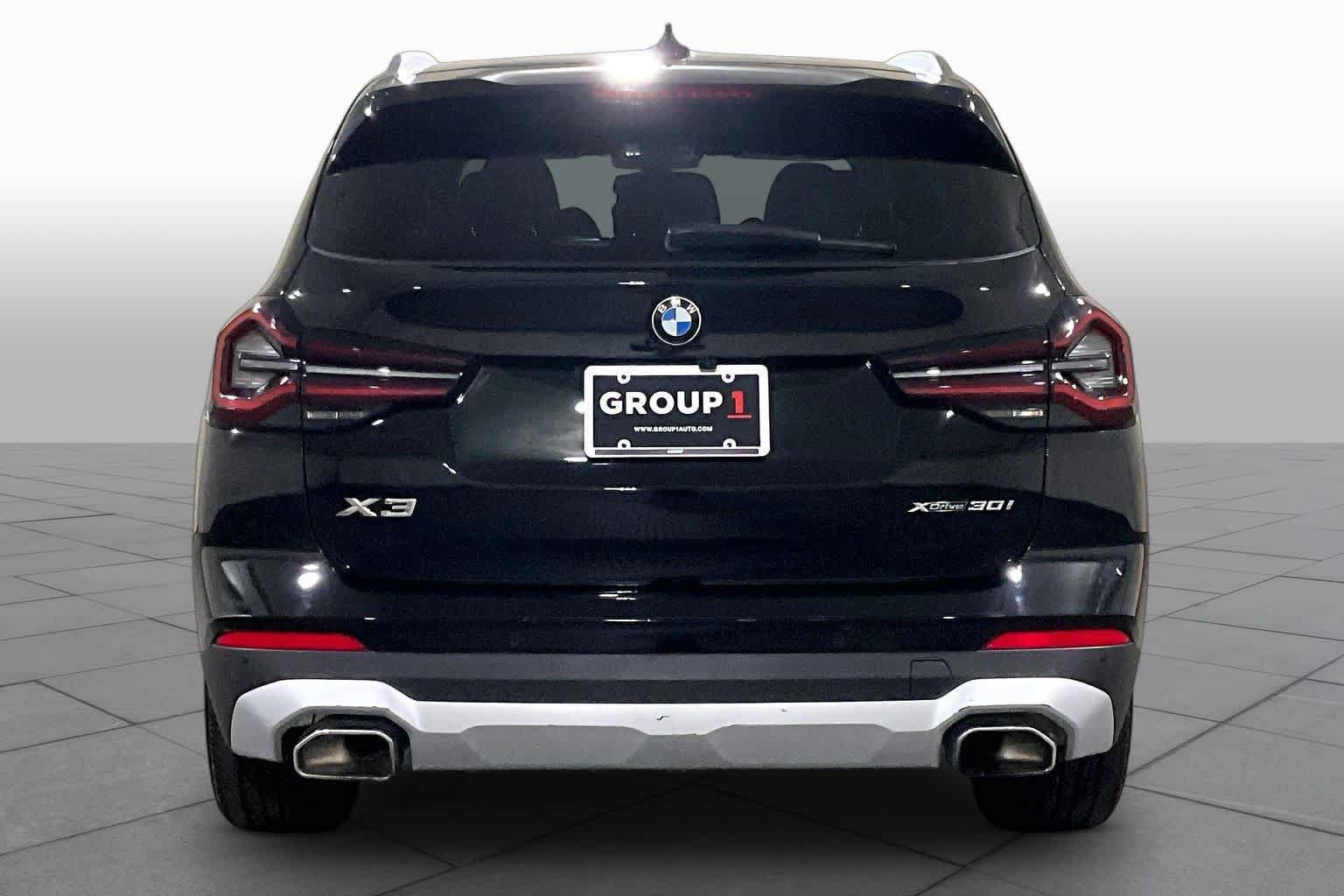 Used 2024 BMW X3 xDrive30i w/ Convenience Package AWD/4WD image 4