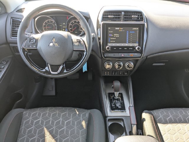 New 2026 Mitsubishi Outlander Sport LE AWD/4WD image 16