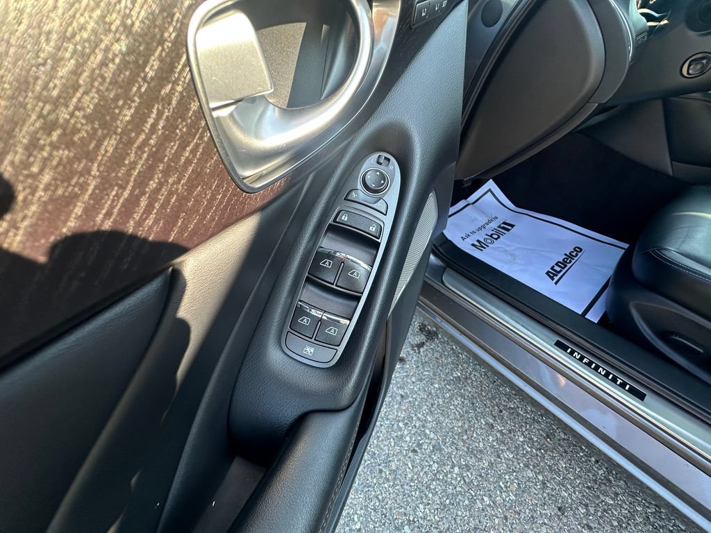 Used 2021 INFINITI Q50 Sensory w/ Cargo Package AWD/4WD image 11