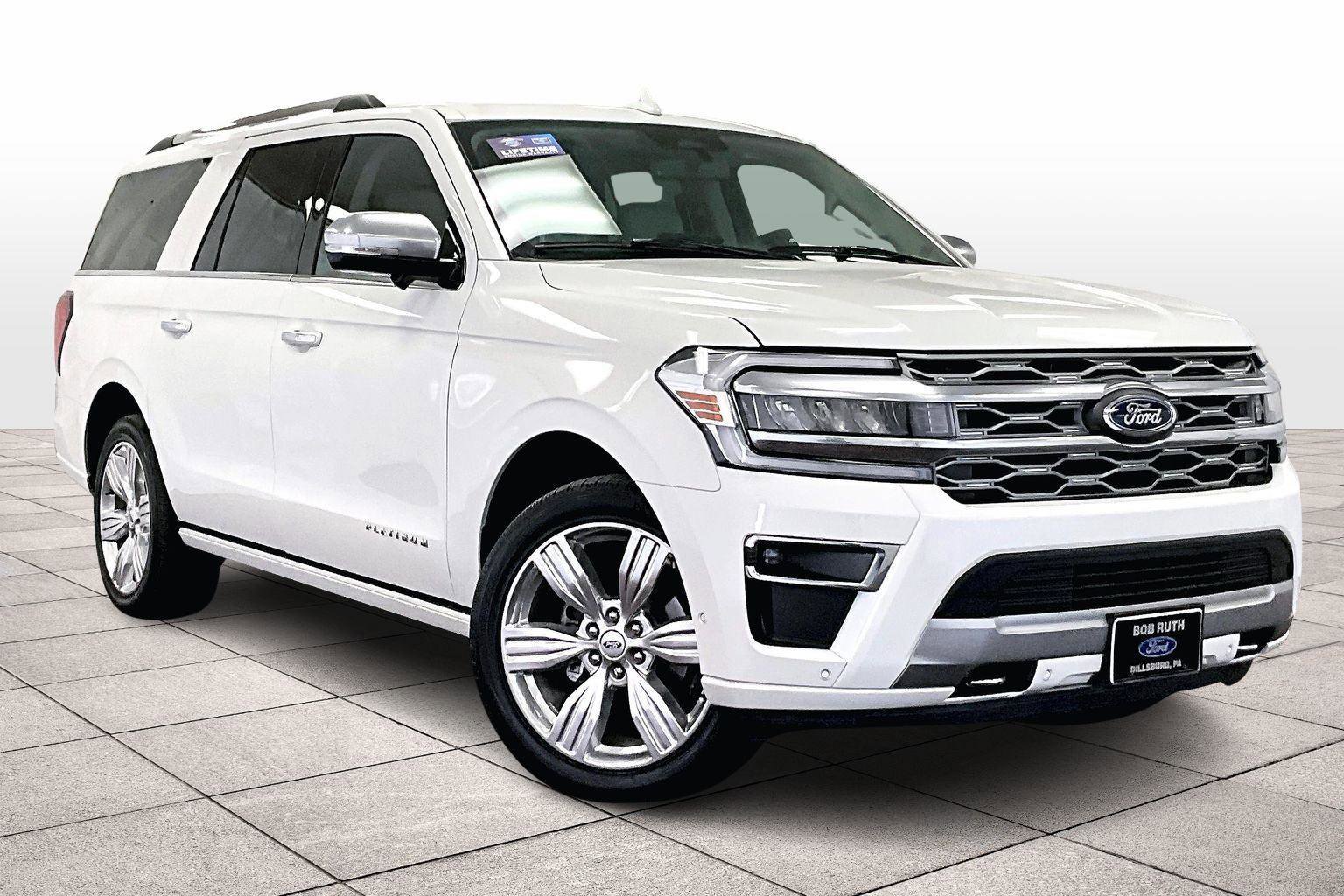Used 2024 Ford Expedition Max Platinum image 2