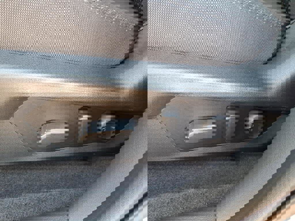 Certified 2024 Subaru Crosstrek 2.0i Premium image 27