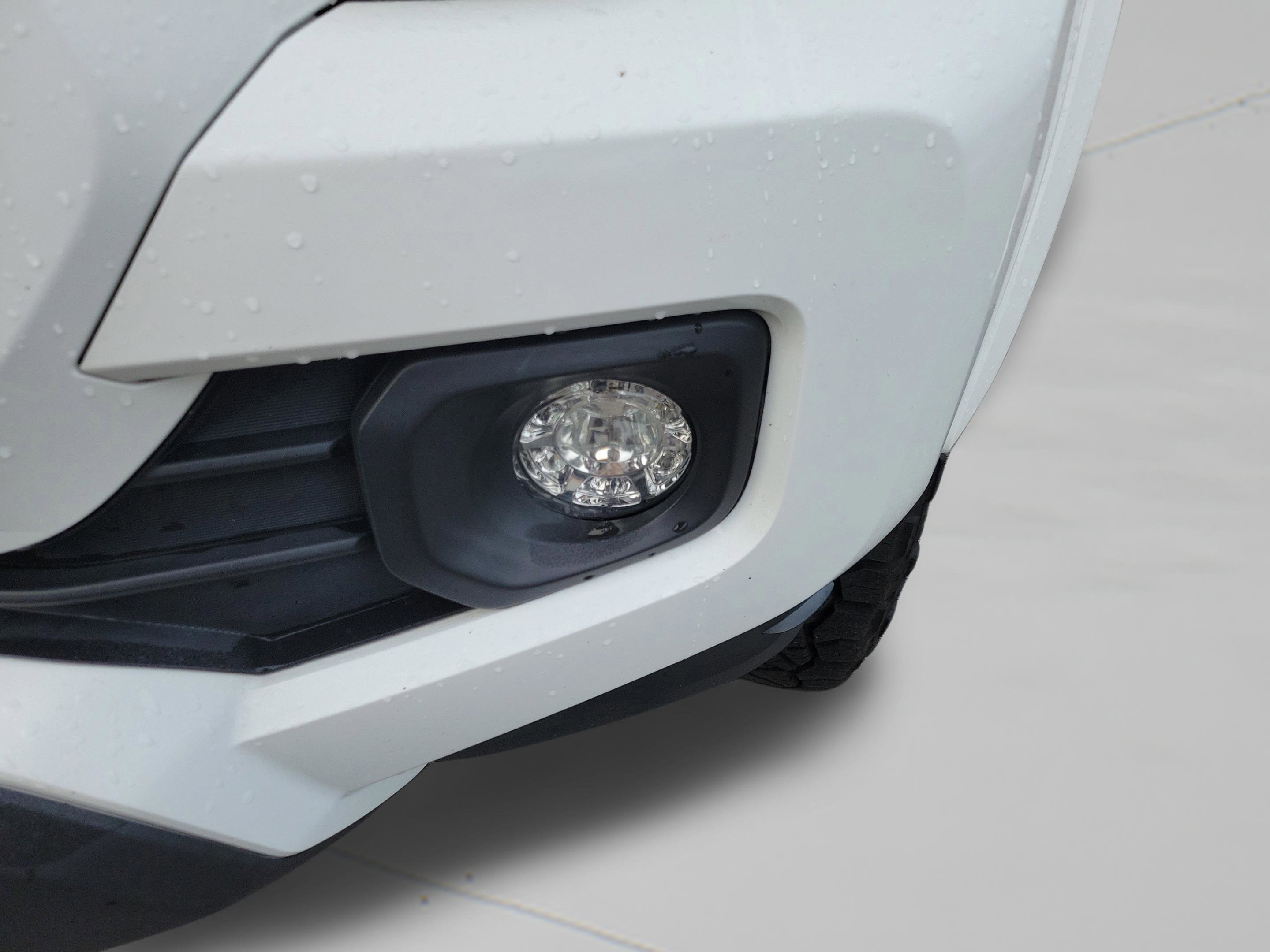 Used 2021 Toyota Tacoma SR5 AWD/4WD image 10