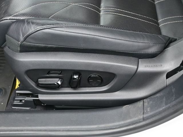 Used 2021 Lexus ES 300h w/ Accessory Package image 25