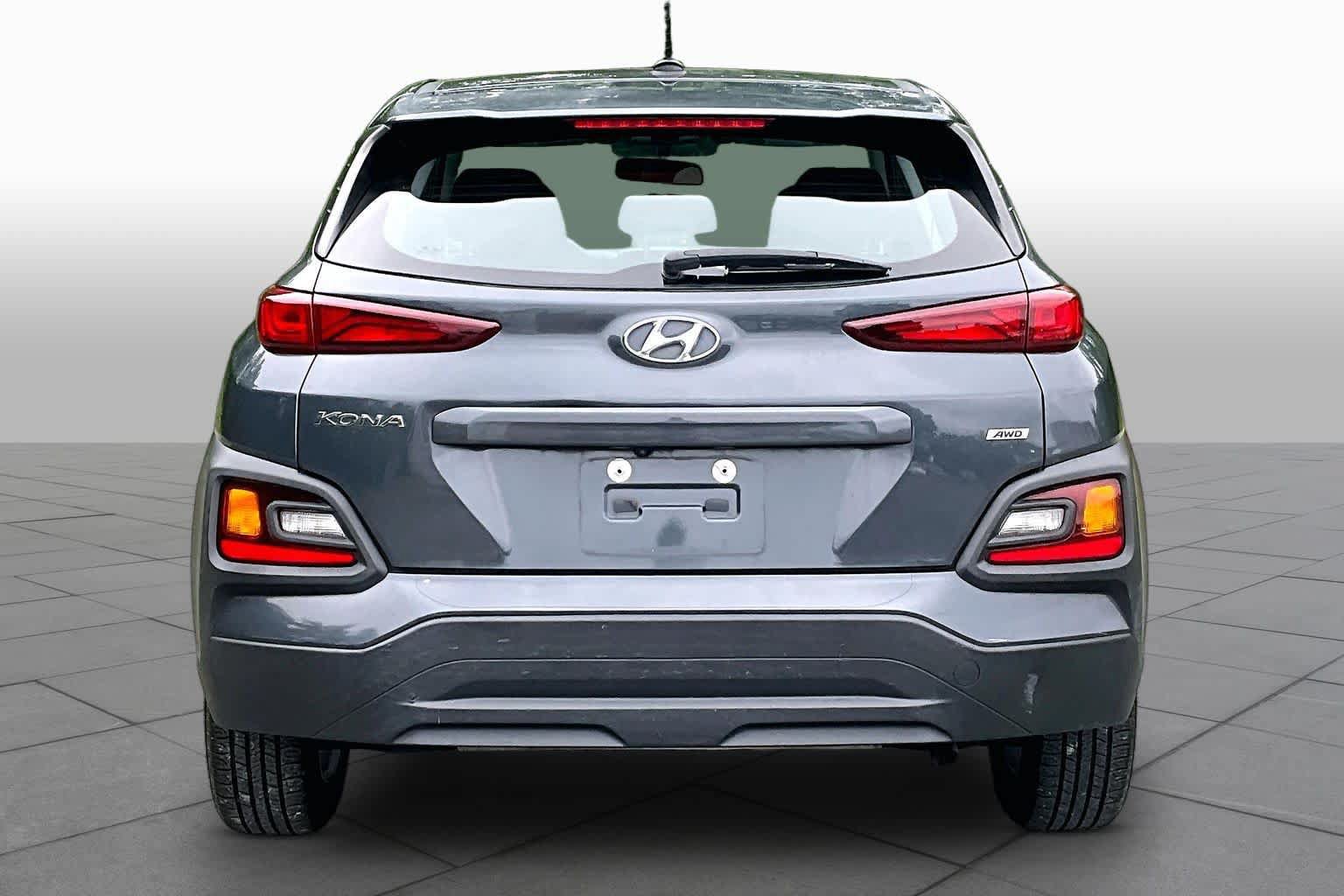 Used 2018 Hyundai Kona SE AWD/4WD image 5