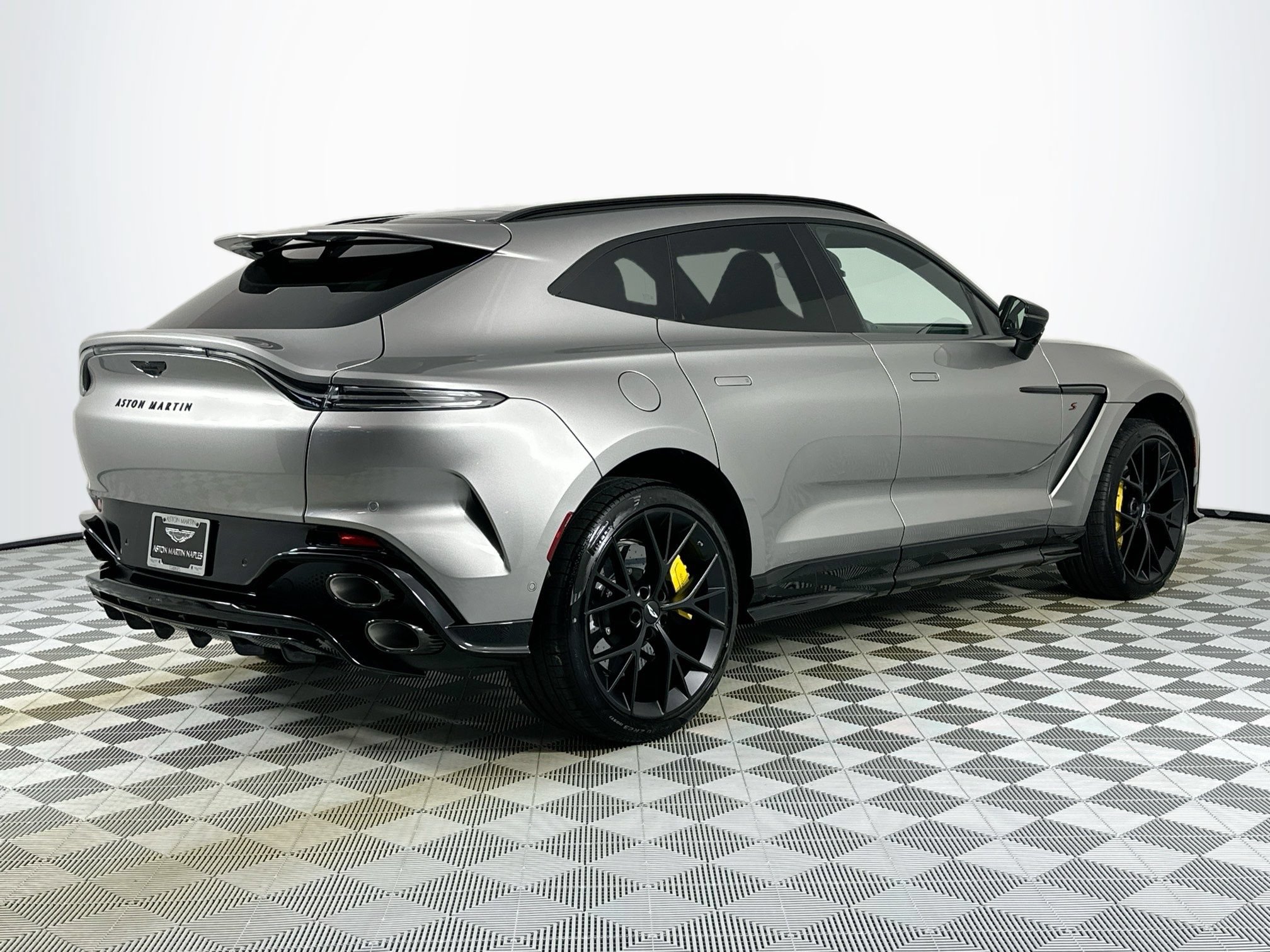 New 2026 Aston Martin DBX 707 AWD/4WD image 5