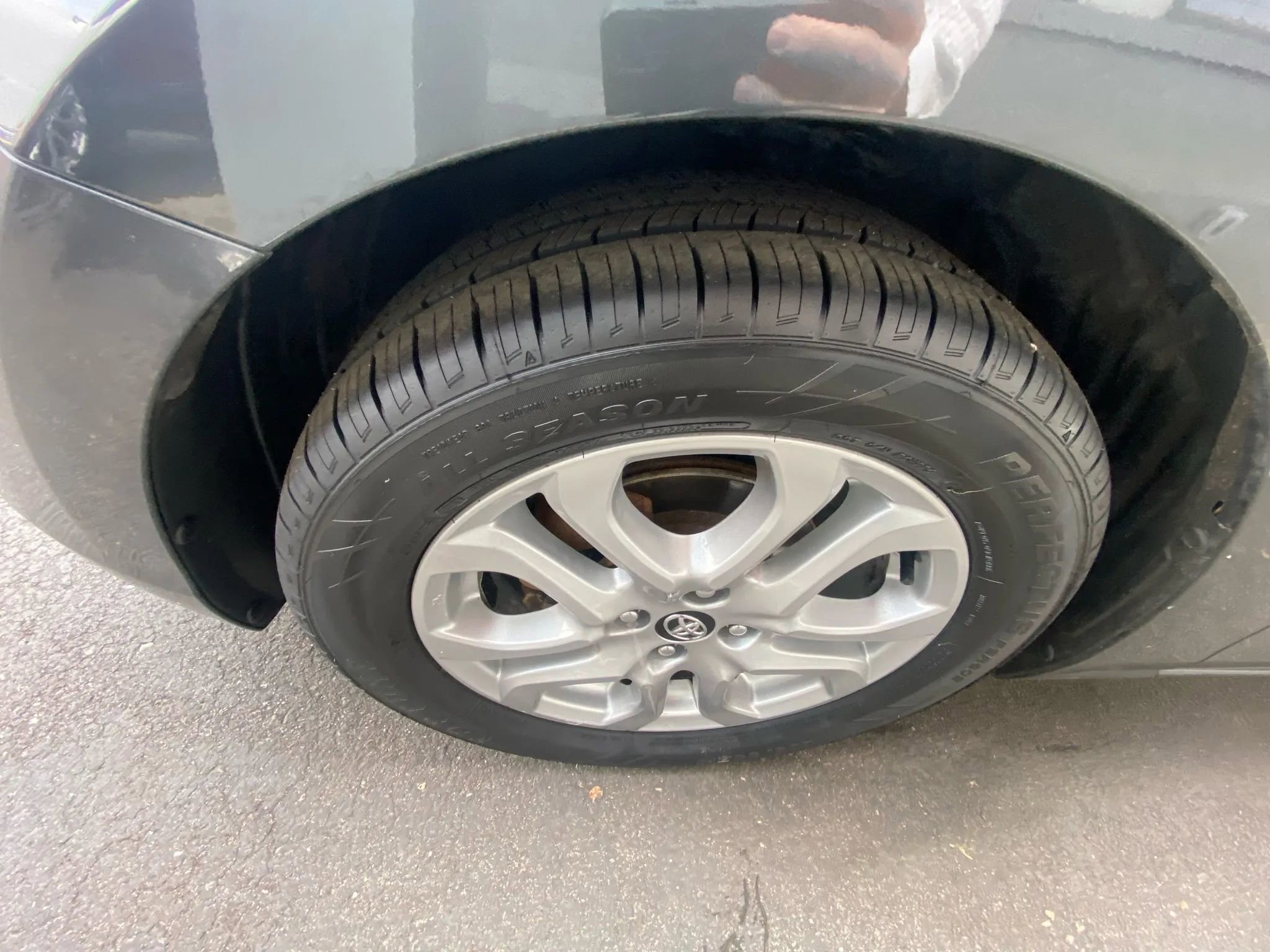 Used 2017 Toyota Yaris iA image 5