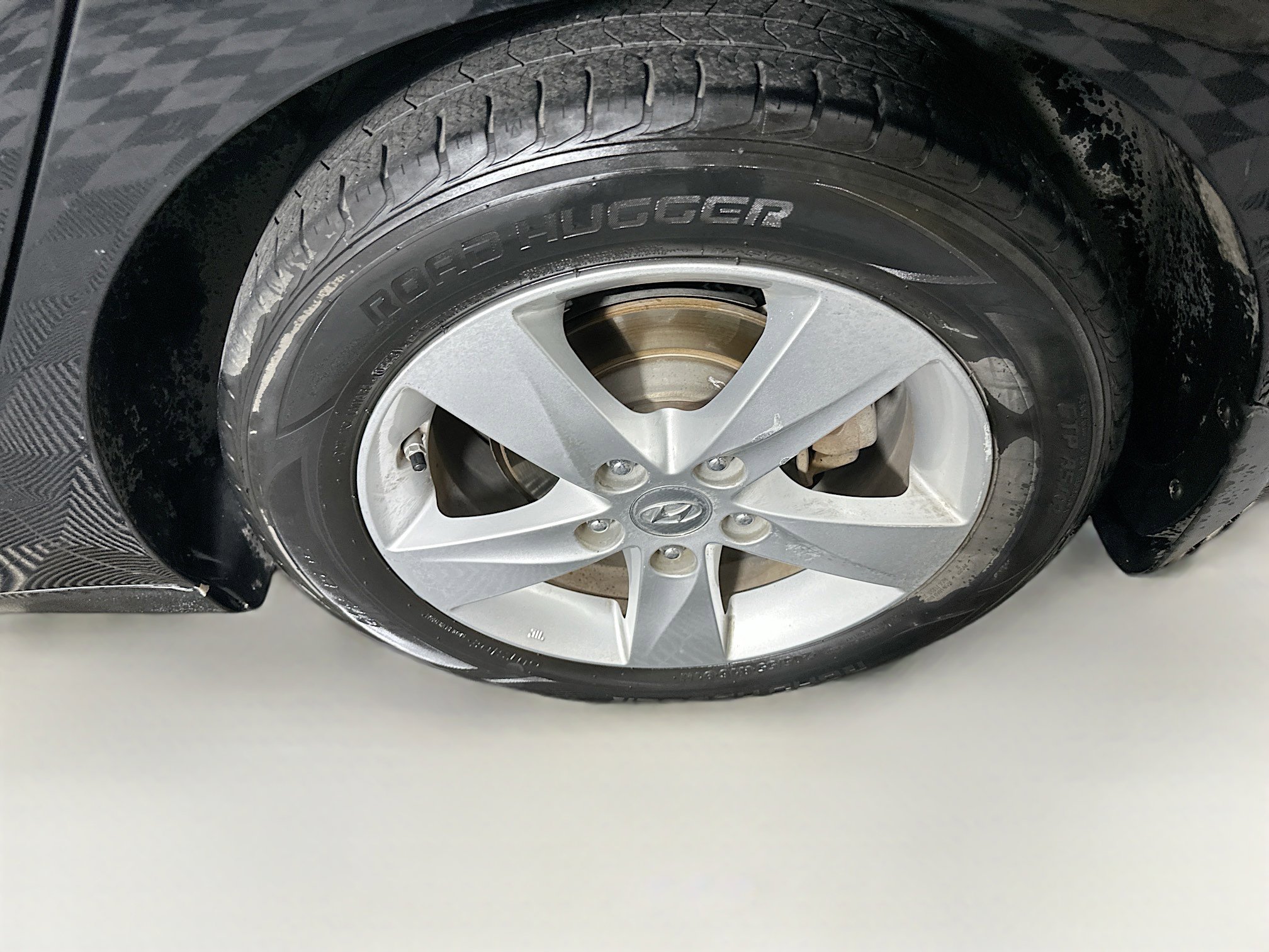 Used 2013 Hyundai Elantra GLS w/ Preferred Pkg image 11
