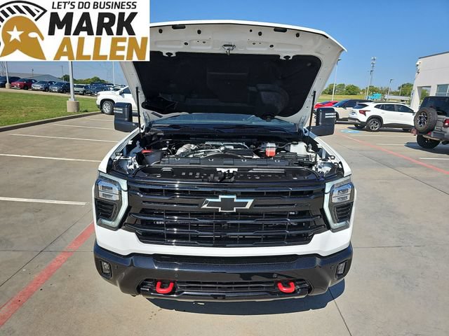 Used 2025 Chevrolet Silverado 2500 LTZ w/ LTZ Plus Package AWD/4WD image 31