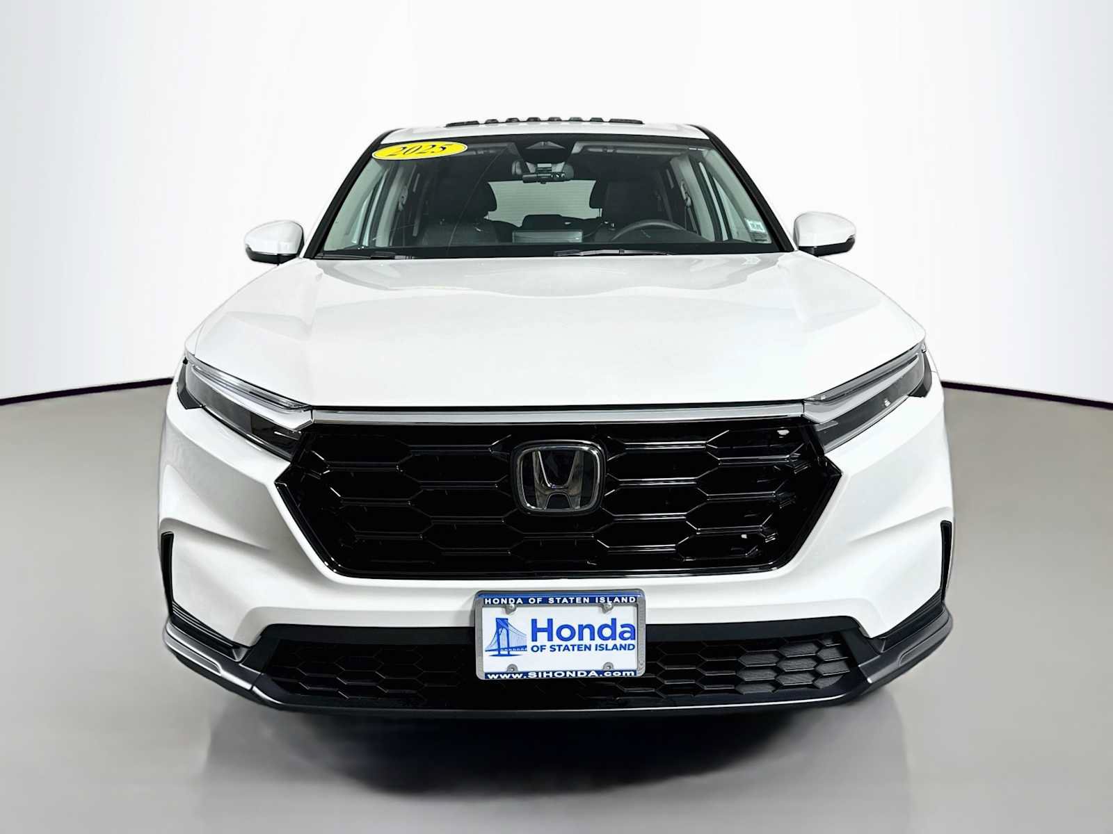 Certified 2025 Honda CR-V EX image 2
