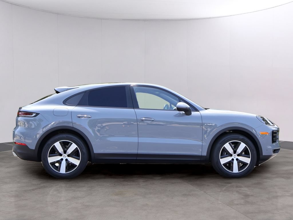 New 2026 Porsche Cayenne E-Hybrid Coupe AWD/4WD image 9