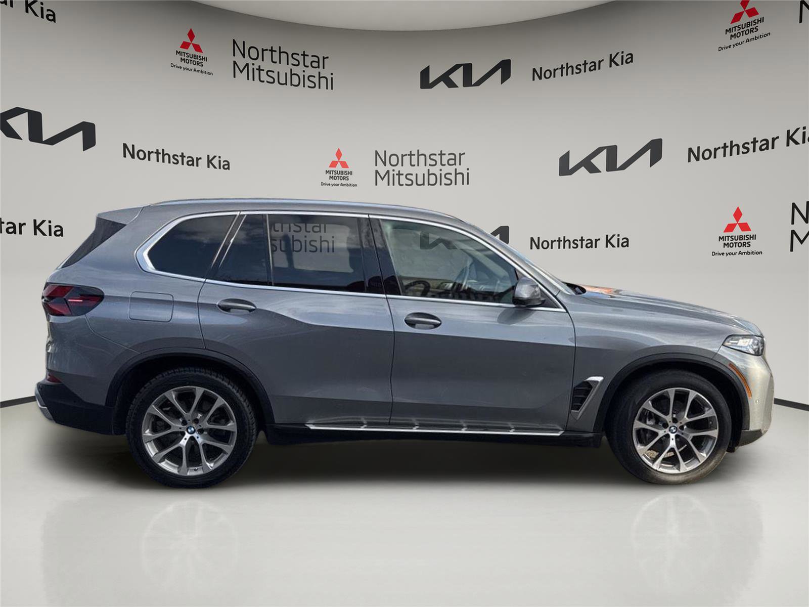 Used 2024 BMW X5 xDrive40i image 6