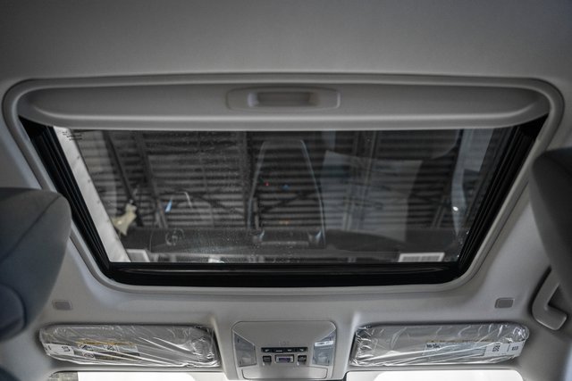 New 2025 Toyota RAV4 XLE image 27