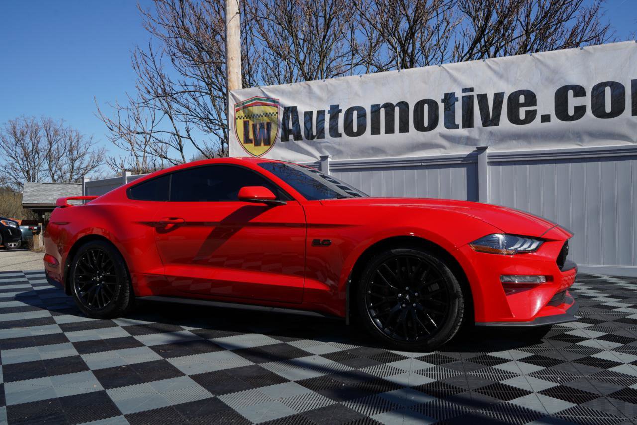 Used 2021 Ford Mustang GT Premium w/ GT Performance Package image 3