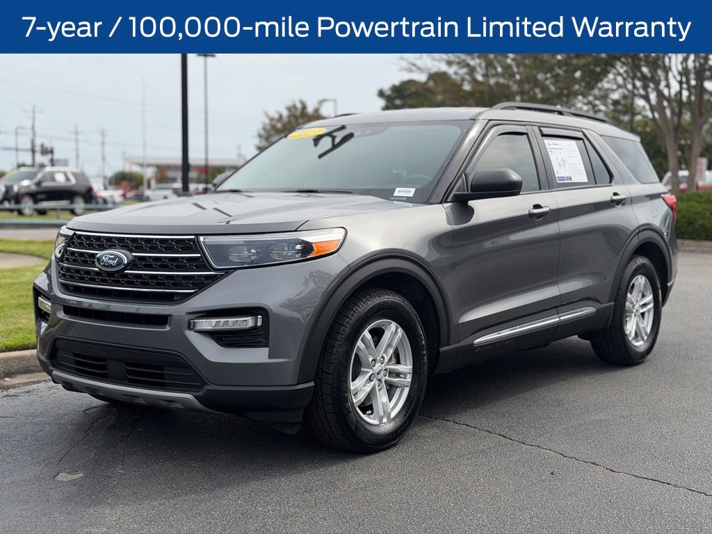Used 2023 Ford Explorer XLT w/ Equipment Group 202A RWD image 4