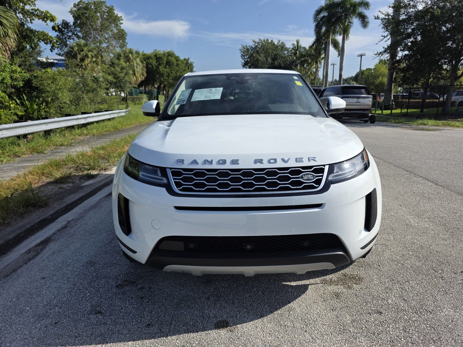 Certified 2023 Land Rover Range Rover Evoque SE AWD/4WD image 8