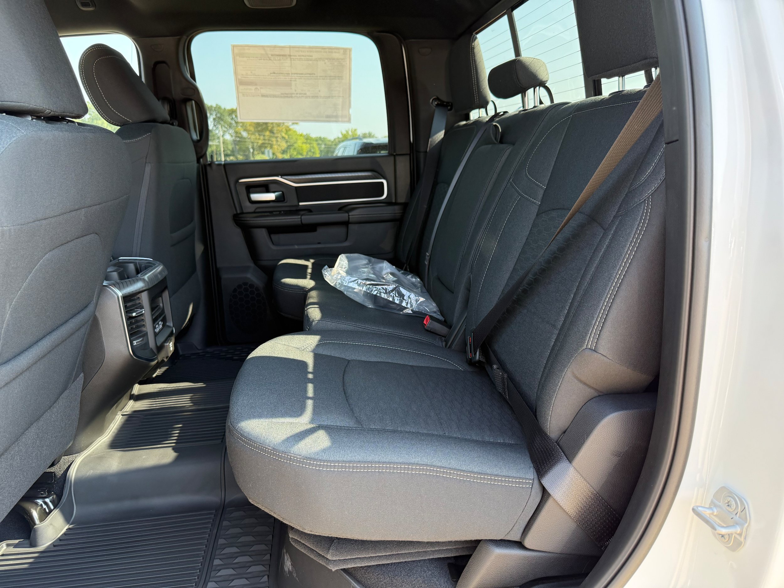 New 2026 RAM 2500 Big Horn AWD/4WD image 11