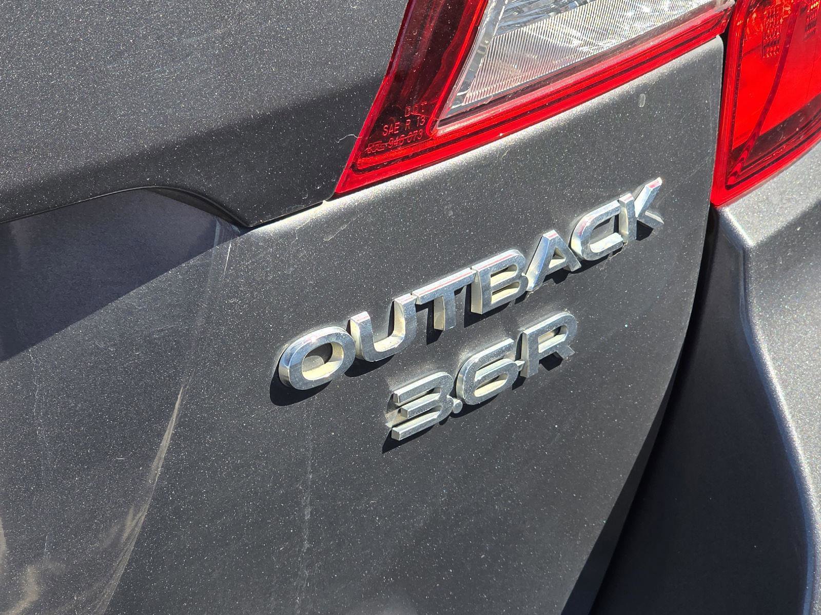 Used 2019 Subaru Outback 3.6R Limited image 47