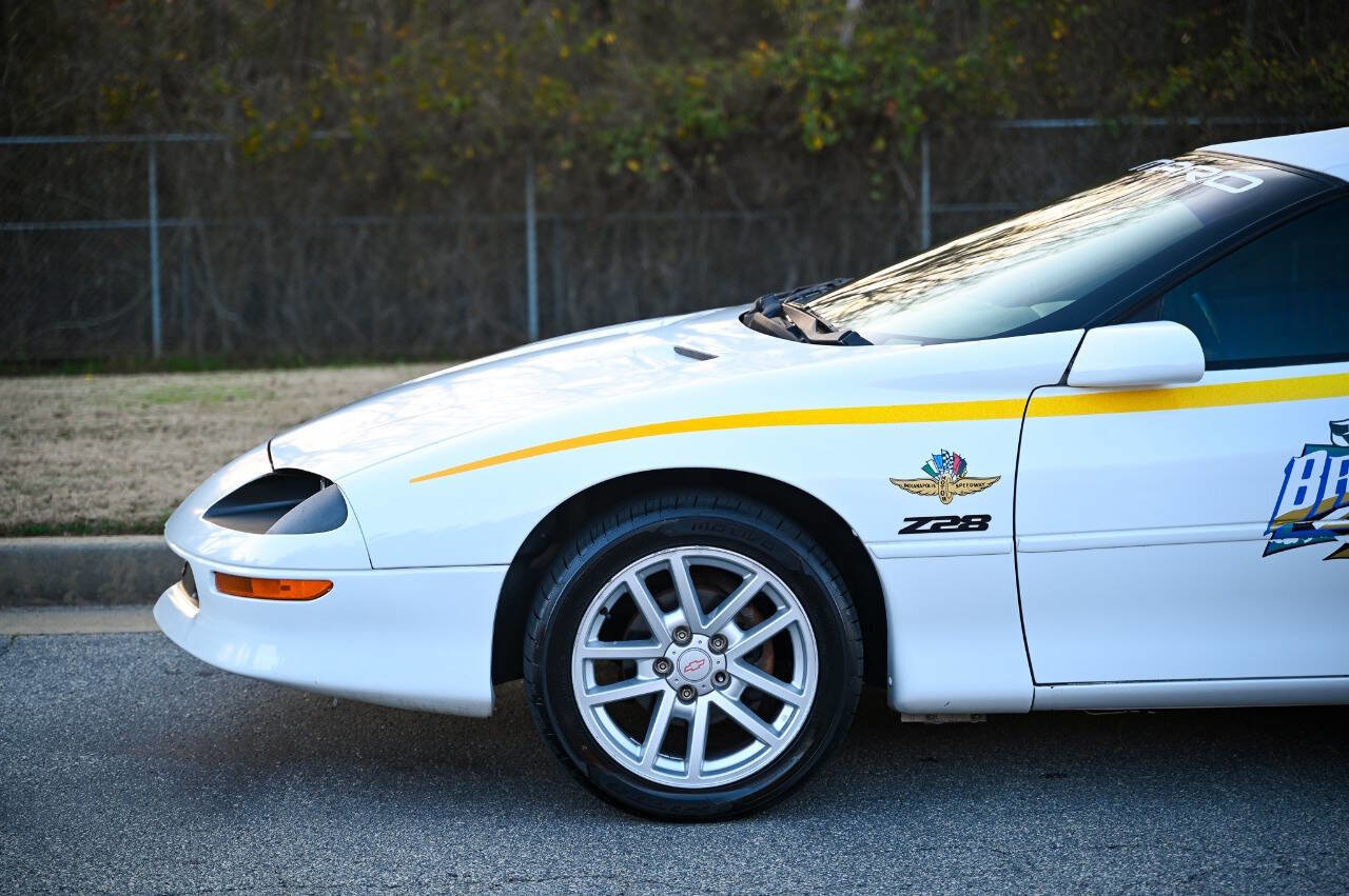 Used 1997 Chevrolet Camaro Z28 image 32