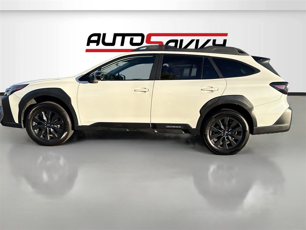 Used 2023 Subaru Outback Onyx Edition image 4
