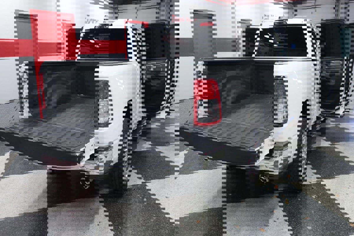 Used 2021 RAM 1500 Big Horn image 24