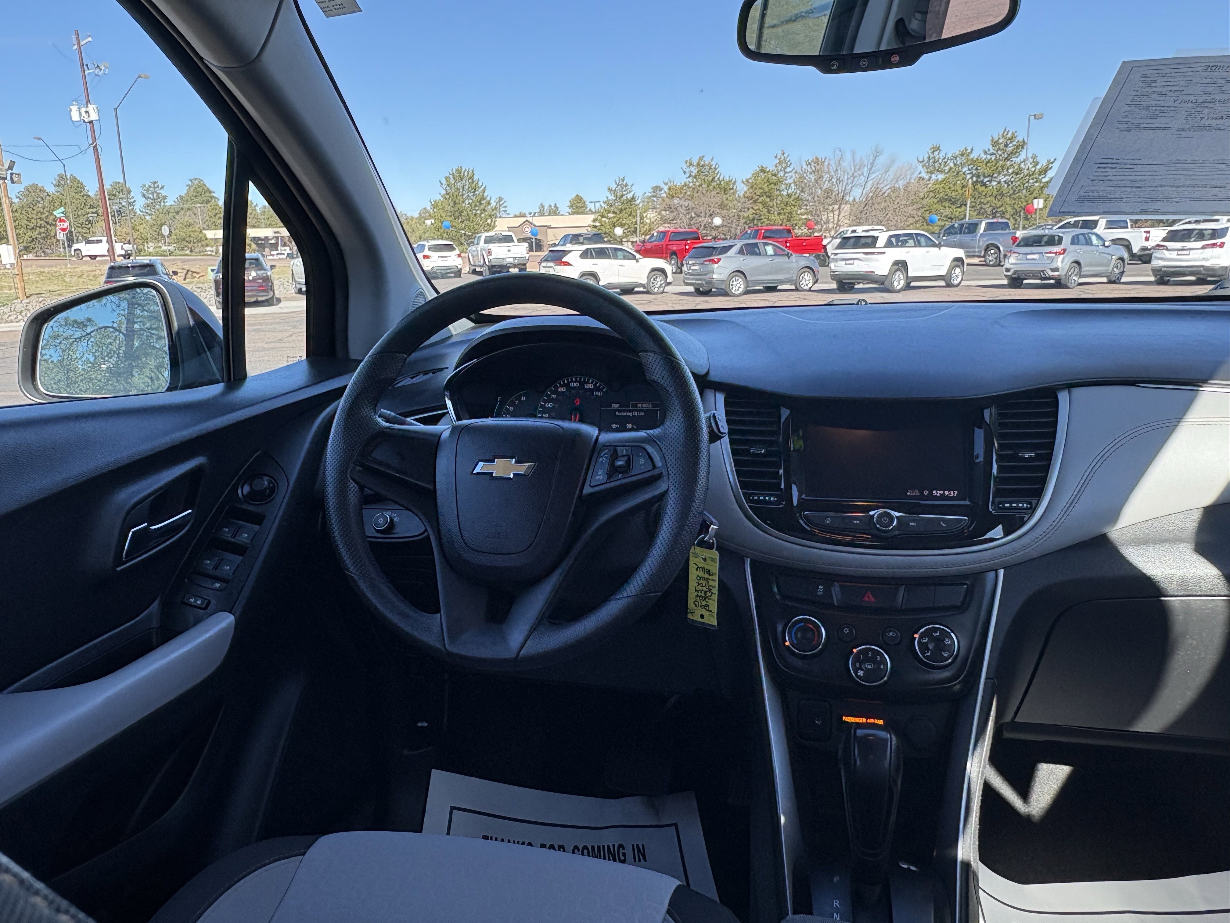 Used 2022 Chevrolet Trax LS image 3