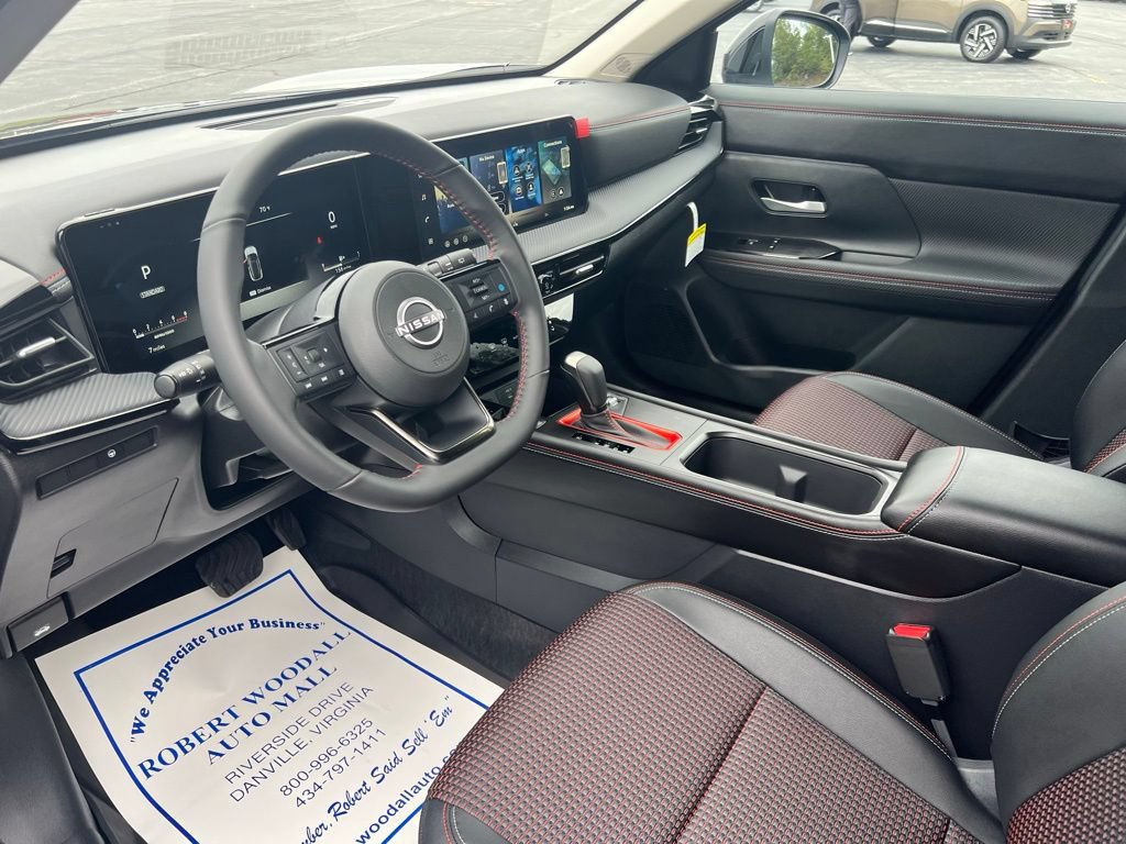 New 2026 Nissan Kicks SR w/ Cold Weather Package AWD/4WD image 17