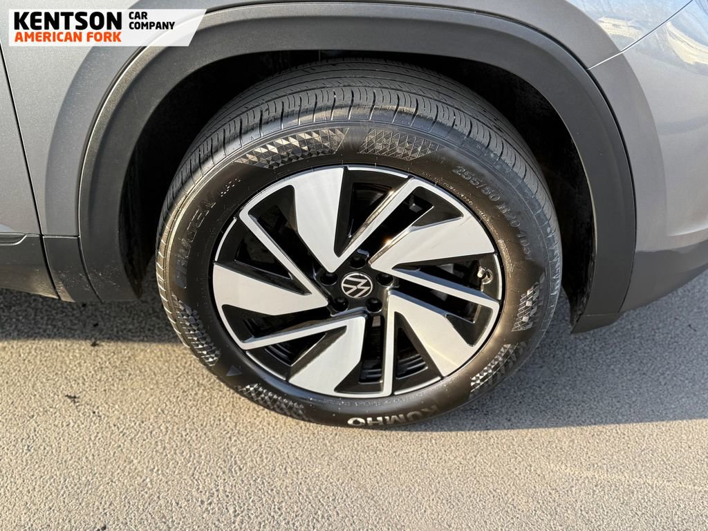 Used 2025 Volkswagen Atlas SE image 15