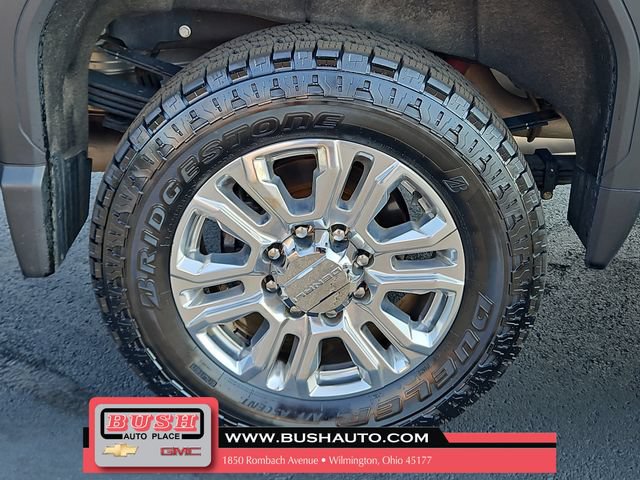 Used 2023 GMC Sierra 3500 Denali AWD/4WD image 5