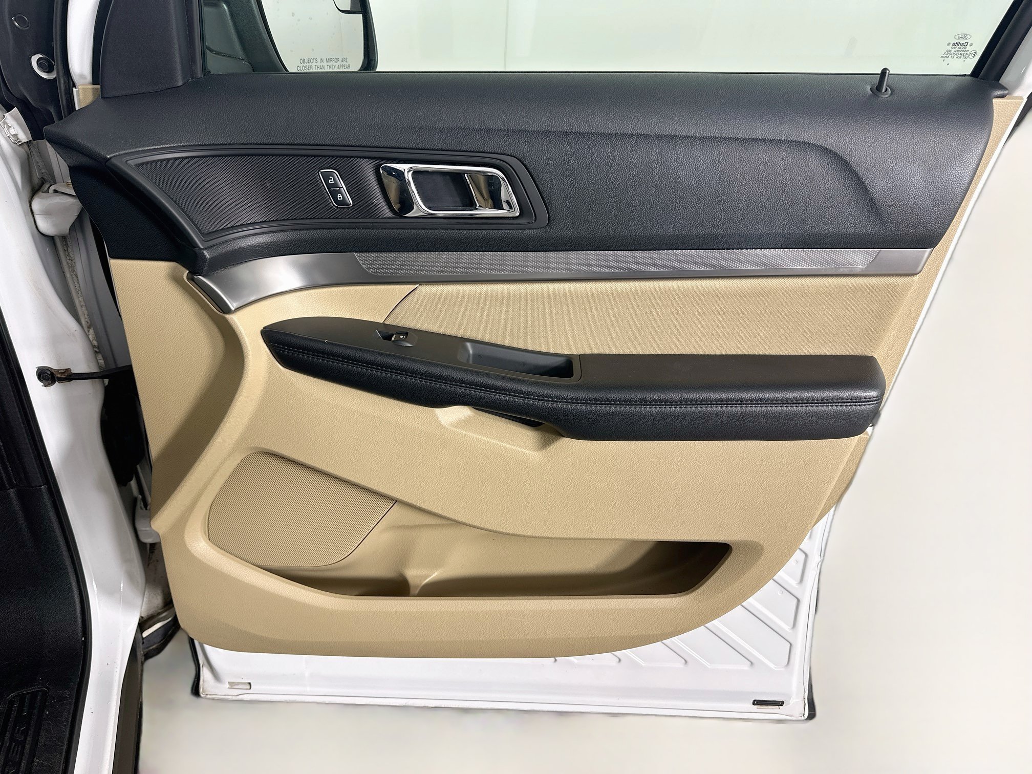 Used 2017 Ford Explorer FWD image 32