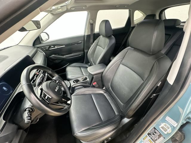 Certified 2025 Kia Seltos EX w/ EX Sunroof Package AWD/4WD image 14