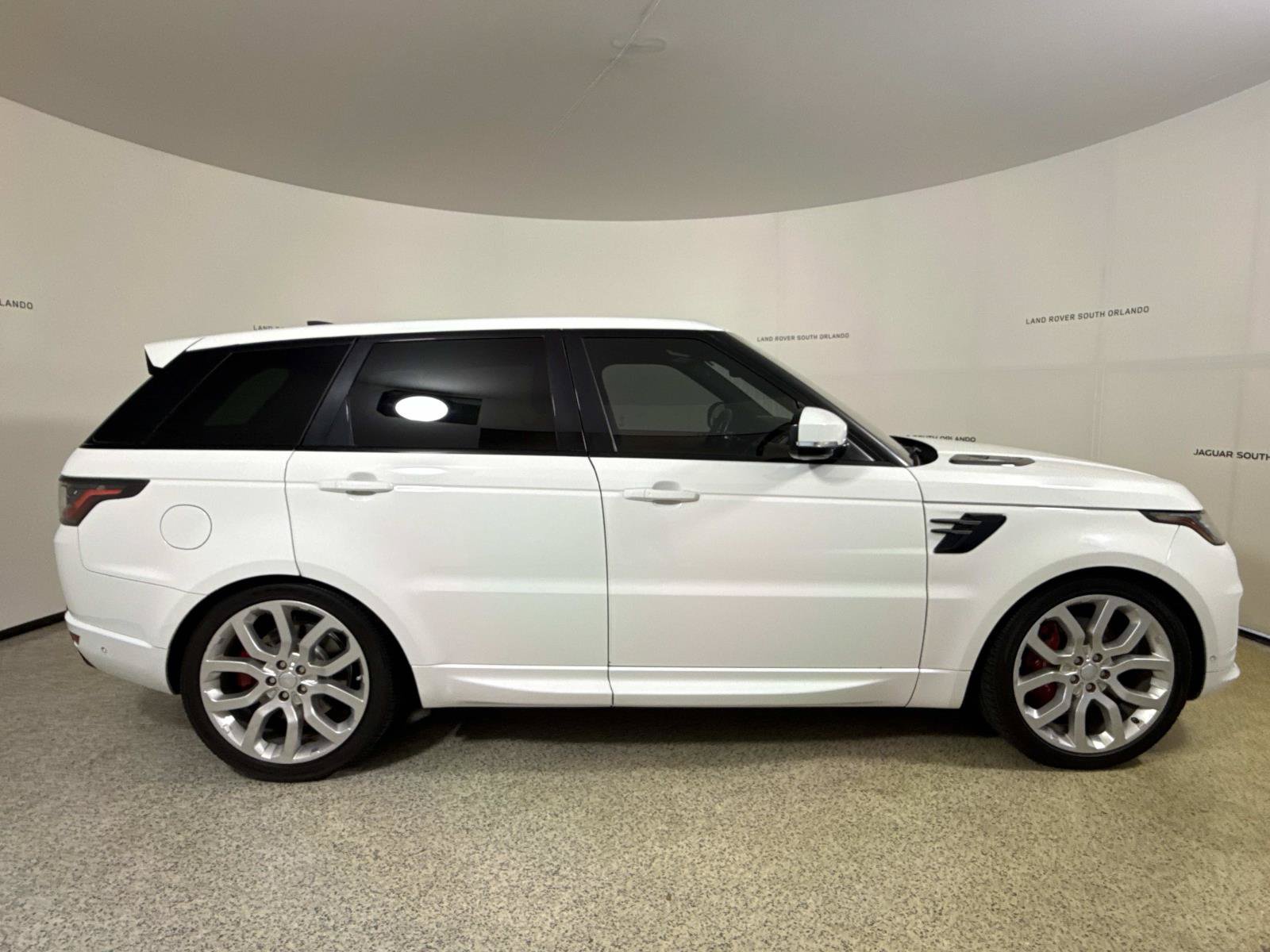 Used 2019 Land Rover Range Rover Sport Supercharged AWD/4WD image 6