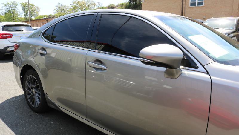 Used 2018 Lexus ES 350 w/ Premier Package FWD image 8