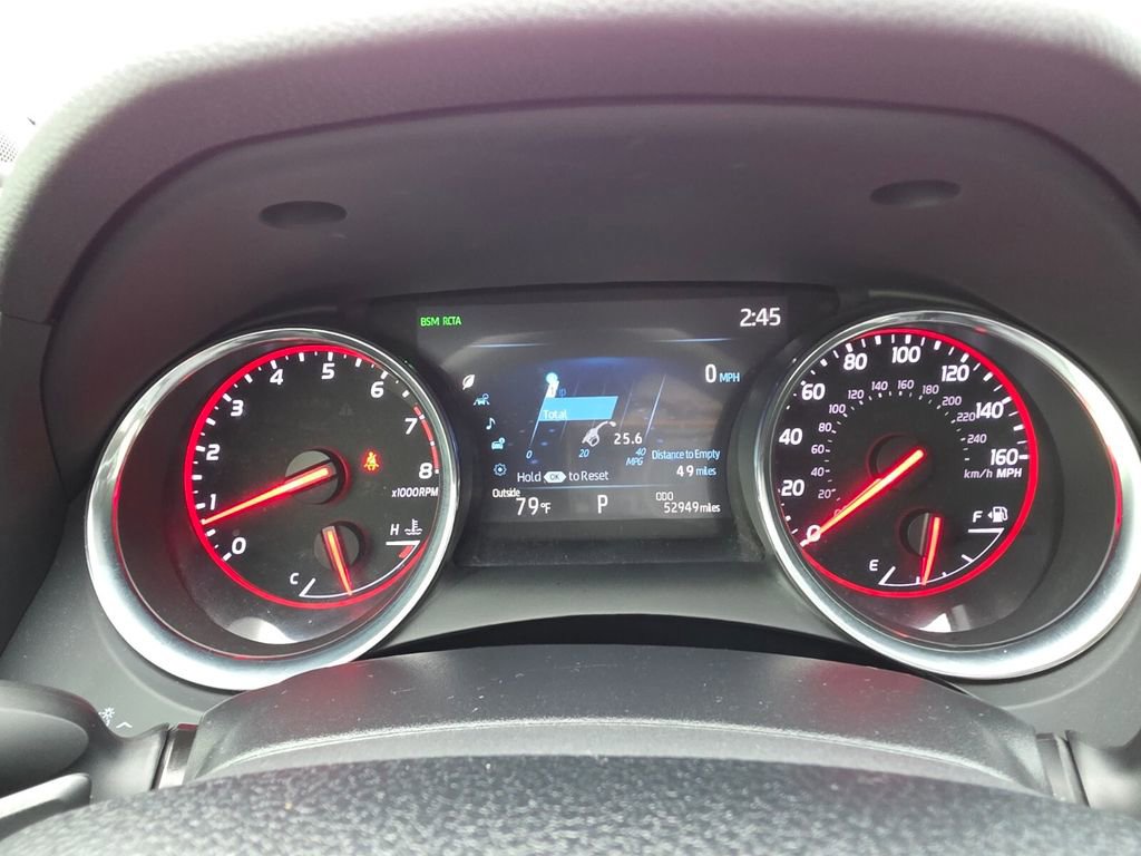 Used 2020 Toyota Camry XSE FWD image 29