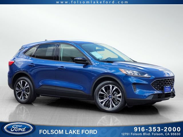 Certified 2022 Ford Escape SE w/ SE Sport Appearance Package AWD/4WD video 1