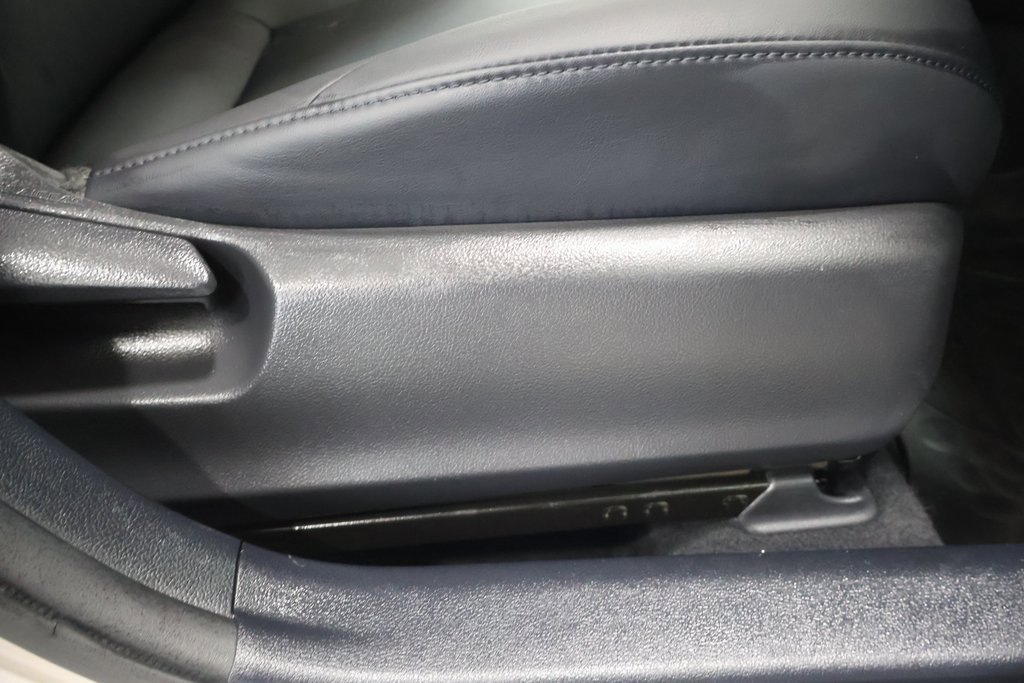 Used 2018 Toyota Prius Prime Premium image 22