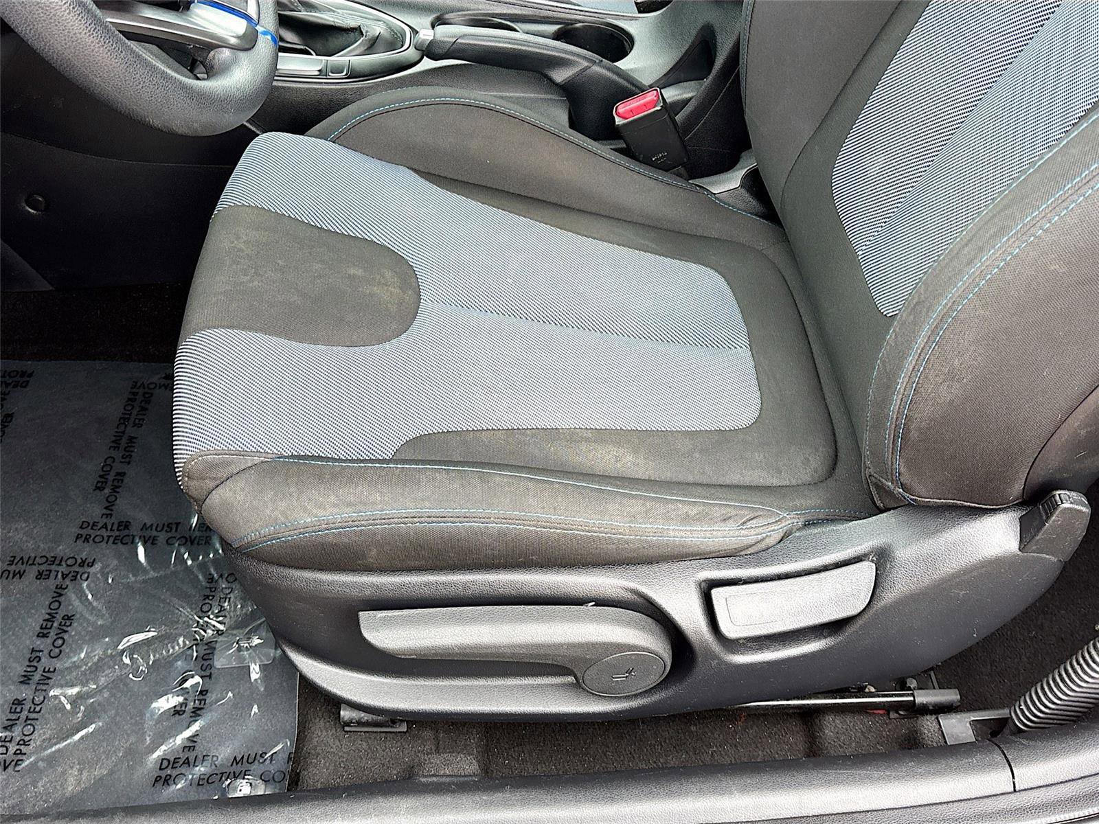 Used 2021 Hyundai Veloster 2.0 FWD image 18
