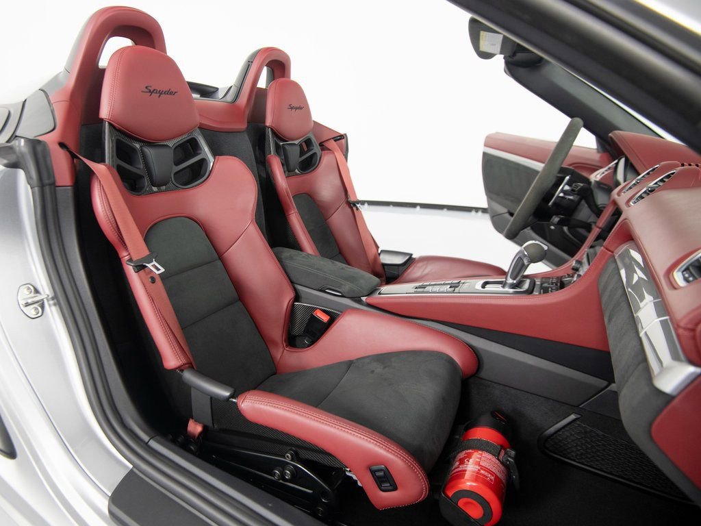 Certified 2023 Porsche 718 Boxster Spyder RWD image 36