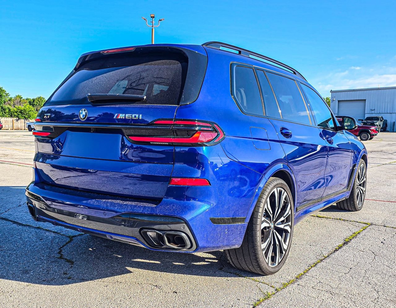 Used 2024 BMW X7 M60i w/ Executive Package AWD/4WD image 6