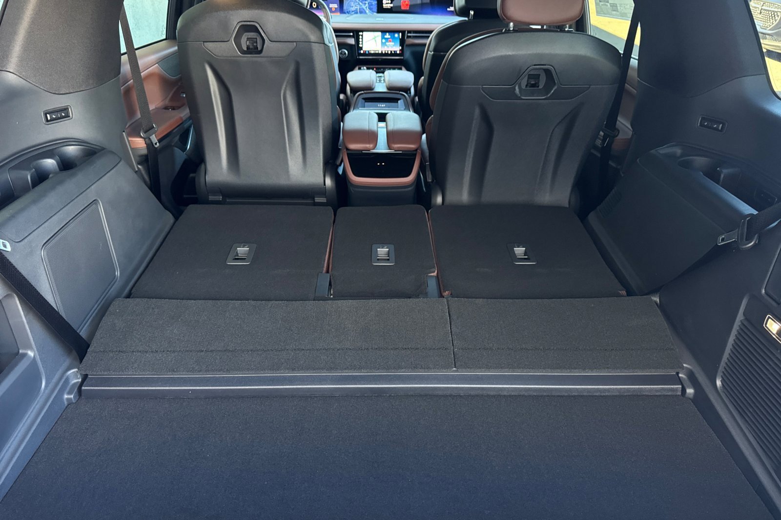 New 2025 Lincoln Navigator Reserve image 15