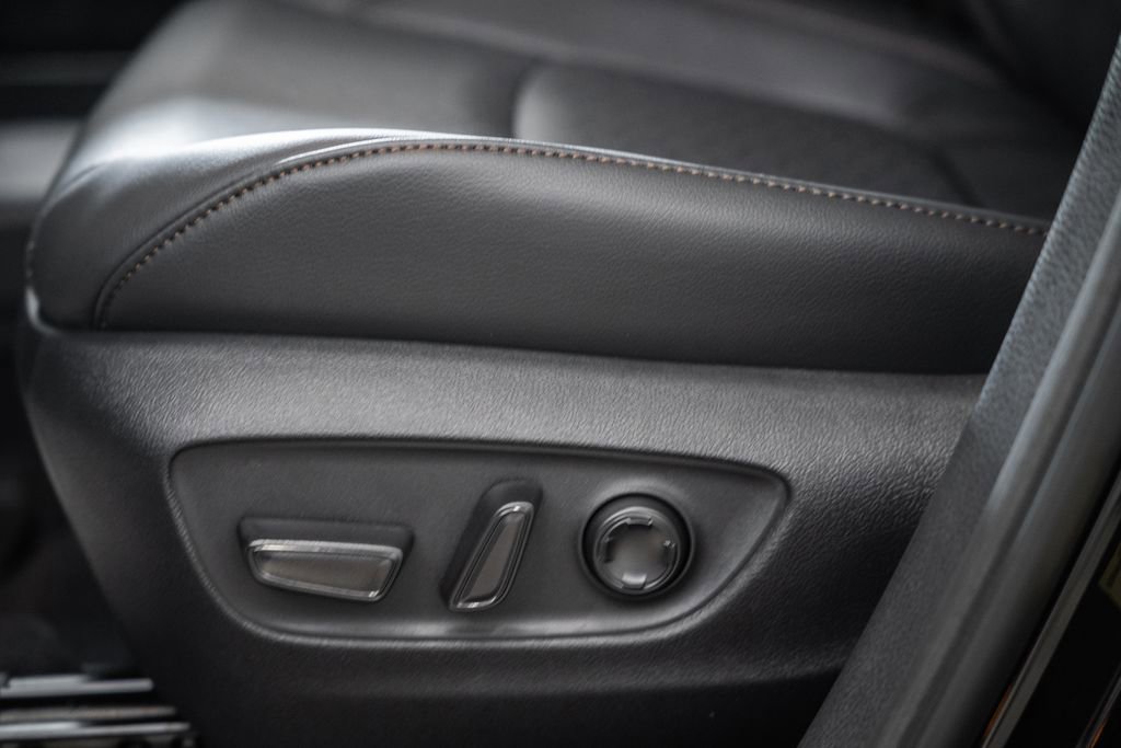 New 2026 Toyota Sienna Platinum image 42