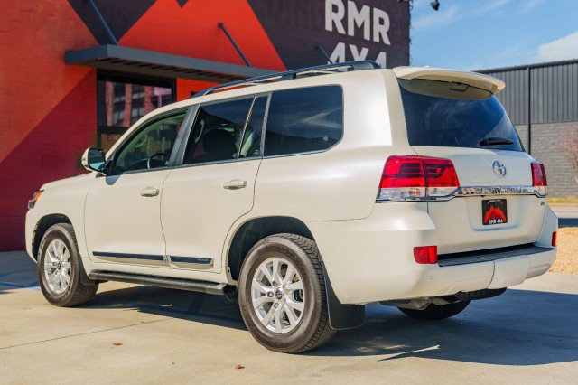 Used 2021 Toyota Land Cruiser image 7
