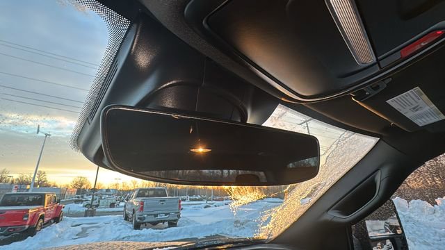 Used 2024 RAM 2500 Big Horn w/ Safety Group image 27