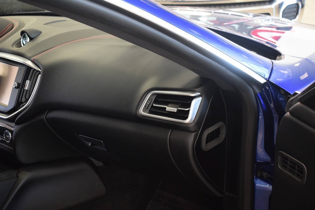 Used 2016 Maserati Ghibli S RWD image 54
